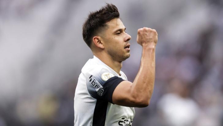 Corinthians forward Angel Romero